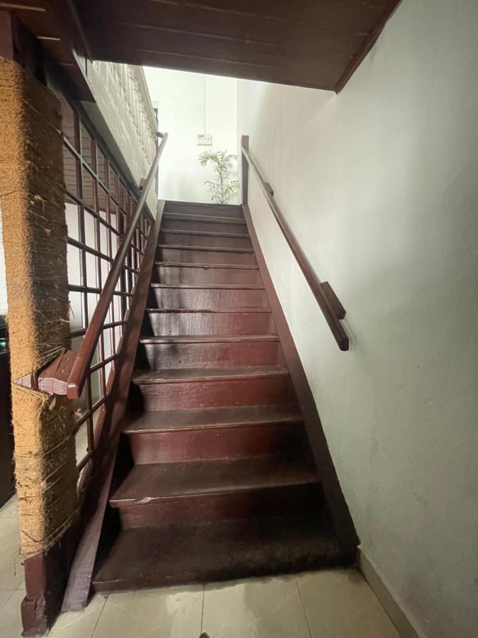 Bunk House Fort Kochi Exterior photo